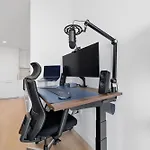 Greenpoint 1 Bedroom W Work Setup By Anyplace - 11752