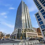 Apartment Greenpoint 1 Bedroom W Work Setup By Anyplace - 11752 New York