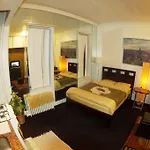 Charming Studio By Grand Central
