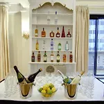 Roger Smith New York