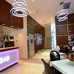 Howard Johnson Soho Hotel 3*