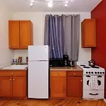 Three-Bedroom Apartment In 3Rd