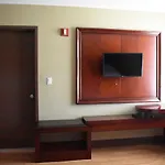 Hotel The Queens