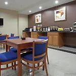 Americas Best Value Inn Brooklyn