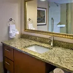 Hilton Jfk Airport 3*