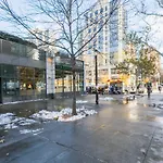 The Ideal 3 Bedroom Getaway By Central Park Uws
