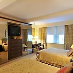 New York Apartment Sleeps 4 Air Con Wifi T057563