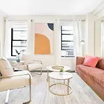 Fifth Avenue Ultra Luxurious Two Bedroom - Domenico Vacca Building 5D
