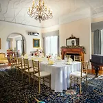 Roger Smith Hotel 3*
