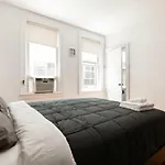 One Bedroom / Studio Private Entrance