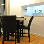 Beautifully Decorated Apartment Steps To Central Park