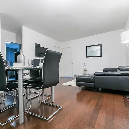 3bd 2ba Modern In Nyc Apartment