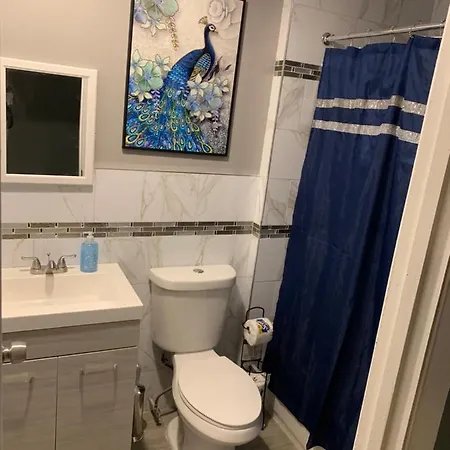 Guest house Latisha Full Size Bed