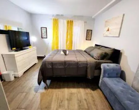 Apartment 2 Bedroom Relaxation Of Staten Island *