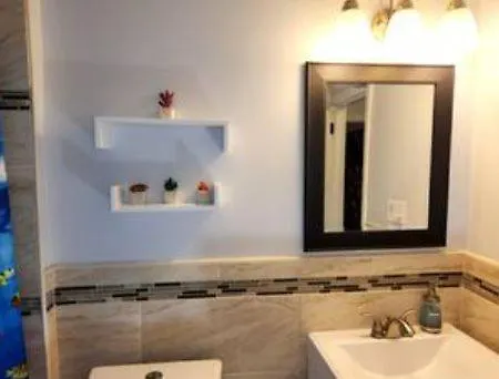 2 Bedroom Relaxation Of Staten Island Apartment