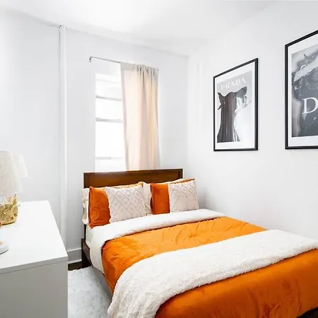 Cozy 2 Bd/1 Ba In Manhattan Apartment *