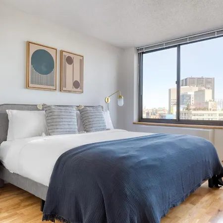 Ues 1br W Doorman Elevator Gym Pool Nyc-808 Apartment *