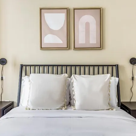 Apartment St 1br W Speakeasy Gym Rooftop Nyc-11