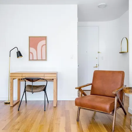 Sutton Place 1br W Elevator Nr Park Nyc-520 New York