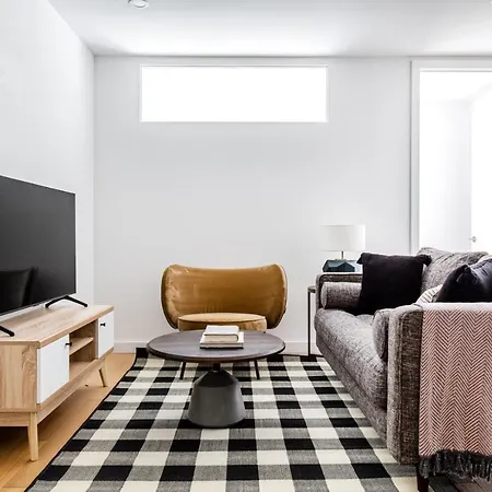 Midtown E 2br W Elevator Nr Park Nyc-579 Apartment