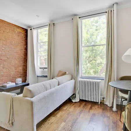 Sunny Nolita 1br W Wd Nr Soho Nyc-877
