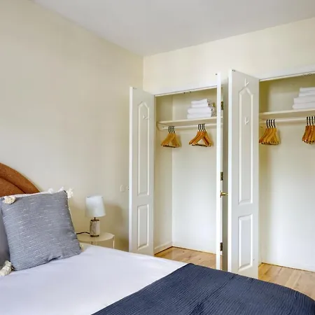 Boerum Hill 2br W Wd Balcony Roof Nr Bam Nyc-931 *
