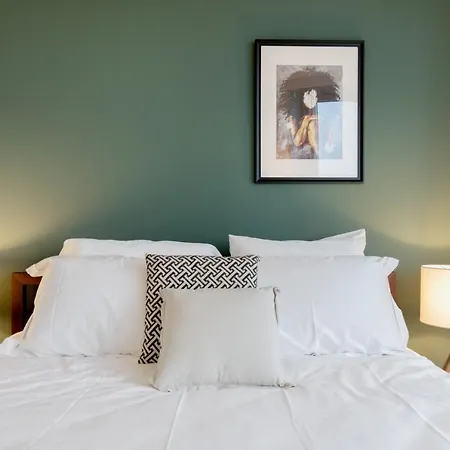 Apartment Ues 2br W Gym Doorman Nr Park Nyc-350