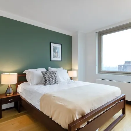 Ues 2br W Gym Doorman Nr Park Nyc-350 * New York