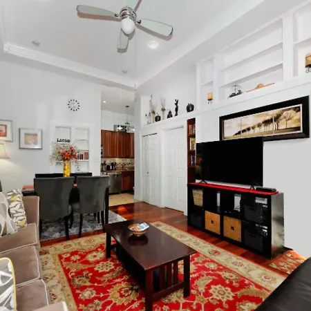 One Bedroom At Upper West Side Apartment