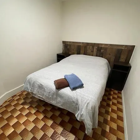 2br 1d Nyc Near Times Square New York