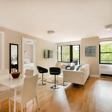 Unique 2br At Columbus Avenue New York