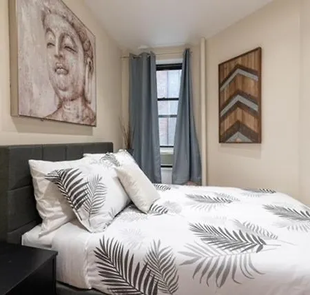 4br In Amsterdam Ave Apartment