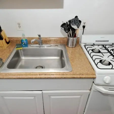 Apartment Beautiful 2br/1ba In Heart Of Nyc New York
