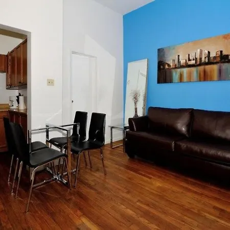 Beautiful 2br/1ba In Heart Of Nyc