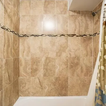 Free Access To Manhattan With Free Parking Apartment New York
