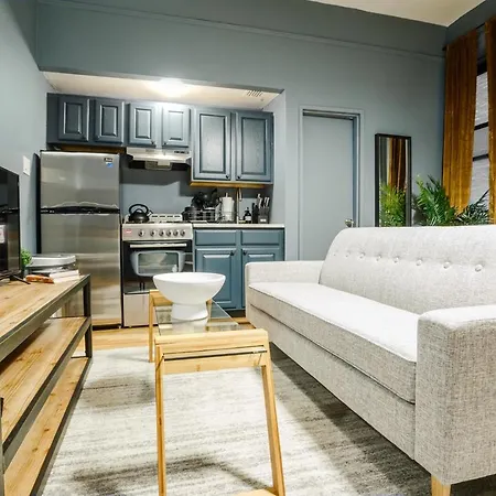 Furnished 224 Upper West Side Apartment