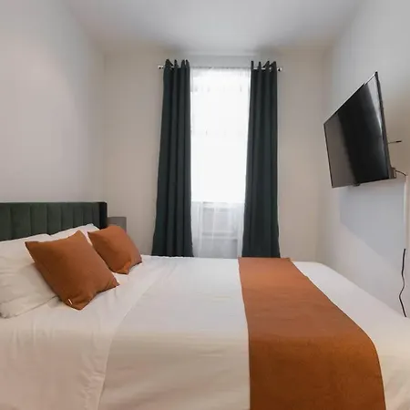Magnificent 5br In Nyc! *