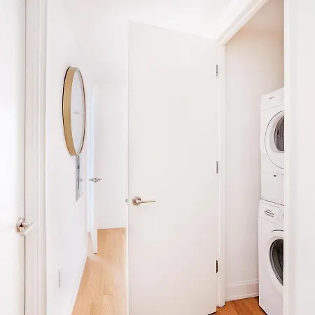 Stylish 2 Bd 2 Ba At Ues * New York