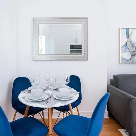 Apartment Unique 1 Bedroom At East Side *
