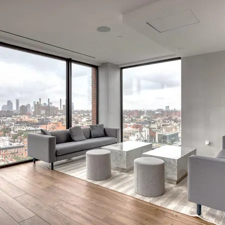 Les 2br W Doorman Gym Outdoor Space Elevator Nyc-1265