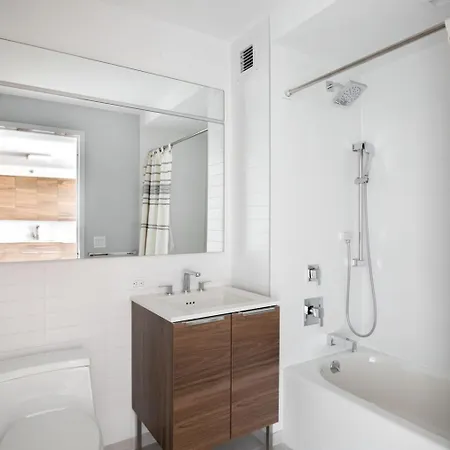 Les 2br W Doorman Gym Outdoor Space Elevator Nyc-1265 *