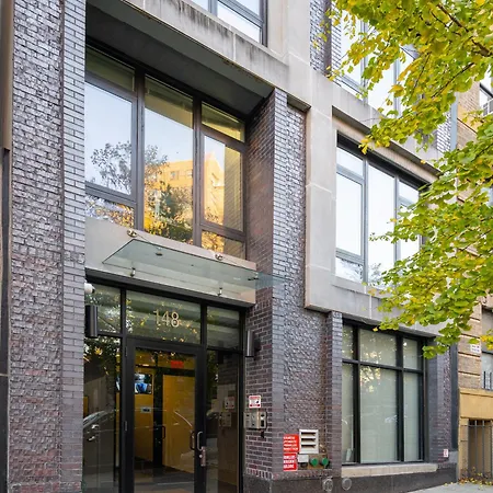 Spacious Upper East Side 1bd Elevator Rooftop Apartment *