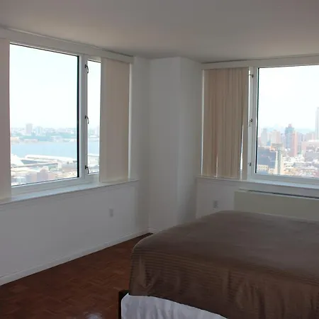 Tower Suites In Times Square