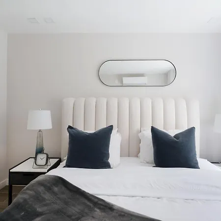 Apartment Unbeatable 1br With Massive Private Patio In Upper East Side *