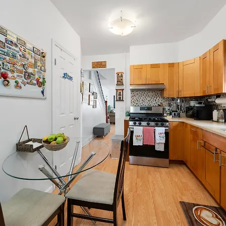 Comfy And Convenient In Ny