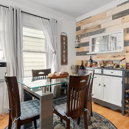 Comfy And Convenient In Ny *