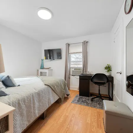 Comfy And Convenient In Ny