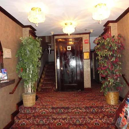 Hotel 31 Extended