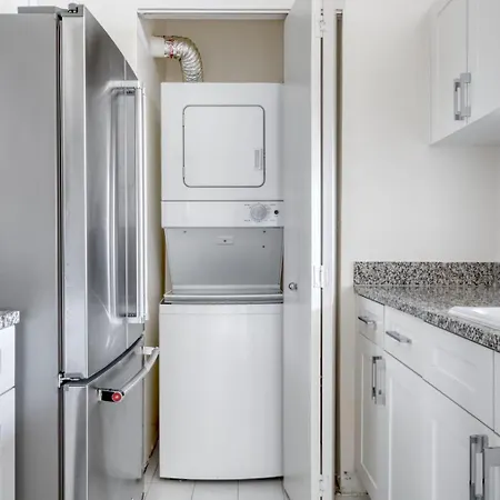 Apartment Uws 1br W Wd Doorman Gym Nr Park Nyc-1114 New York
