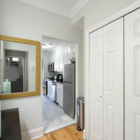 Apartment Monthly Nyc - 3 Bedroom Unit With Private Roof *